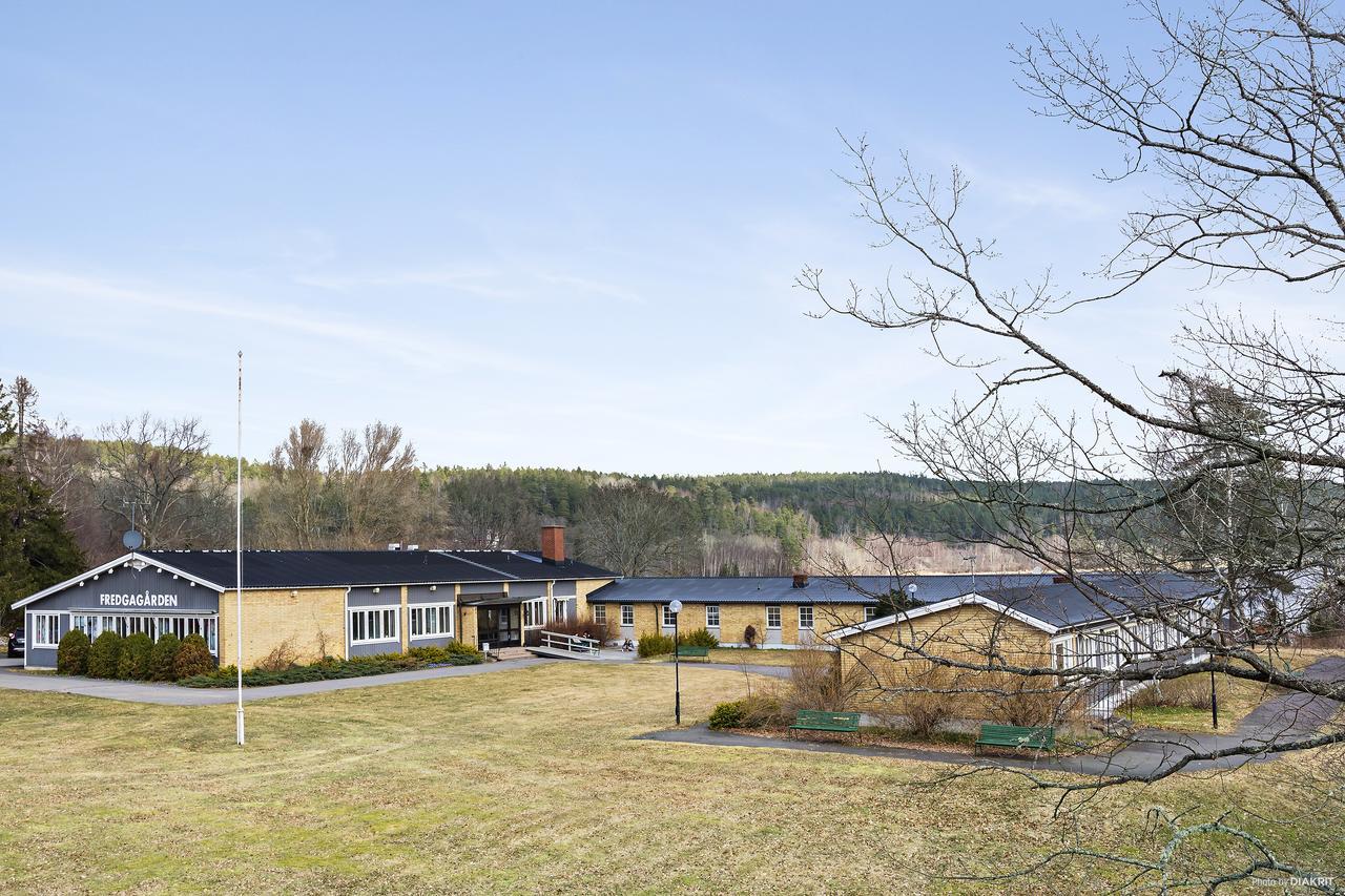 Fredgagarden Hotell & Konferens Обю Экстерьер фото